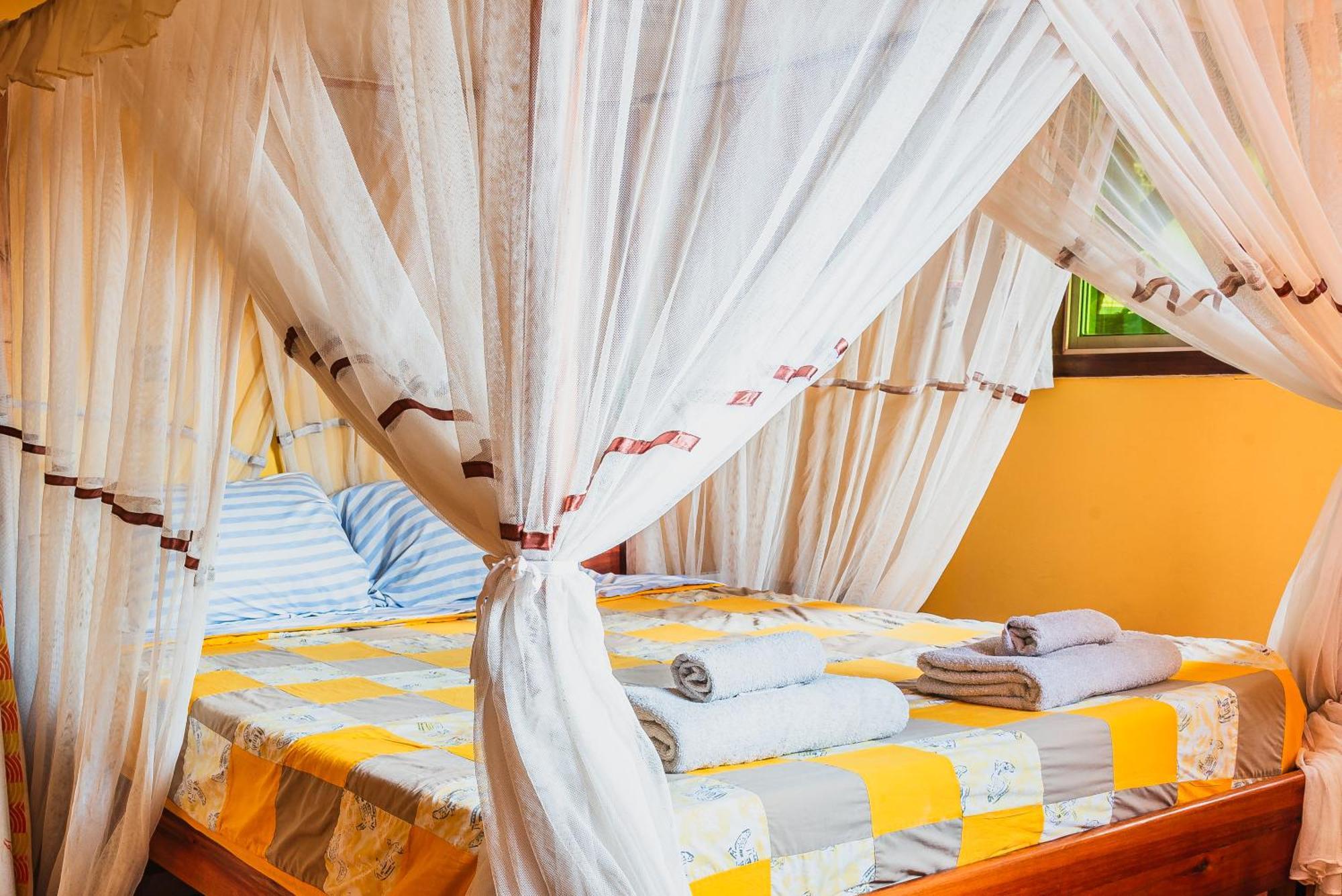 Aparthotel Jardin Tropical بوجومبورا المظهر الخارجي الصورة