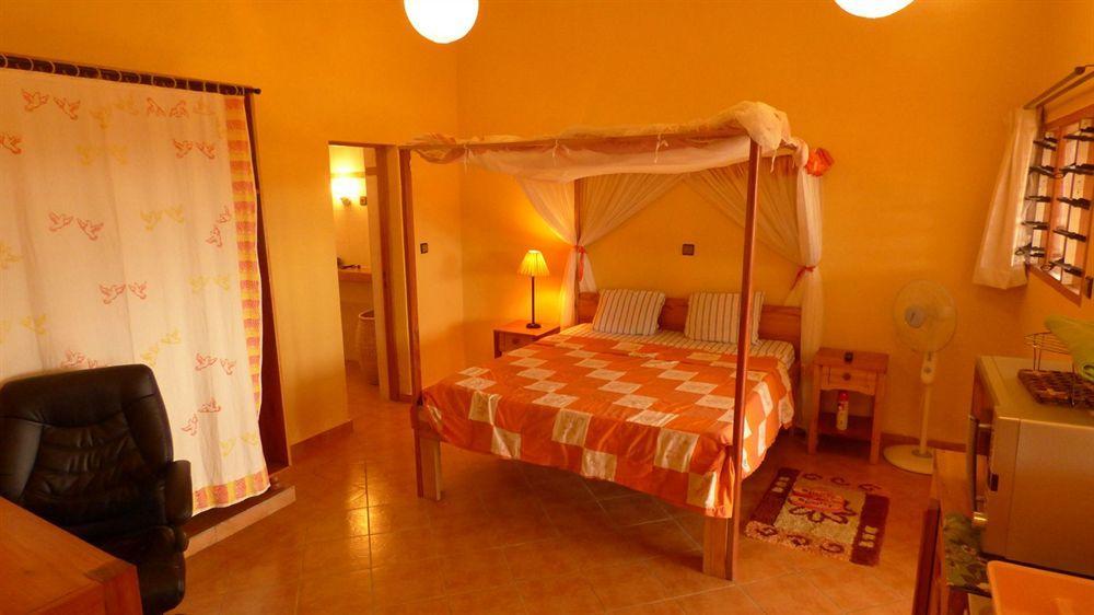Aparthotel Jardin Tropical بوجومبورا المظهر الخارجي الصورة